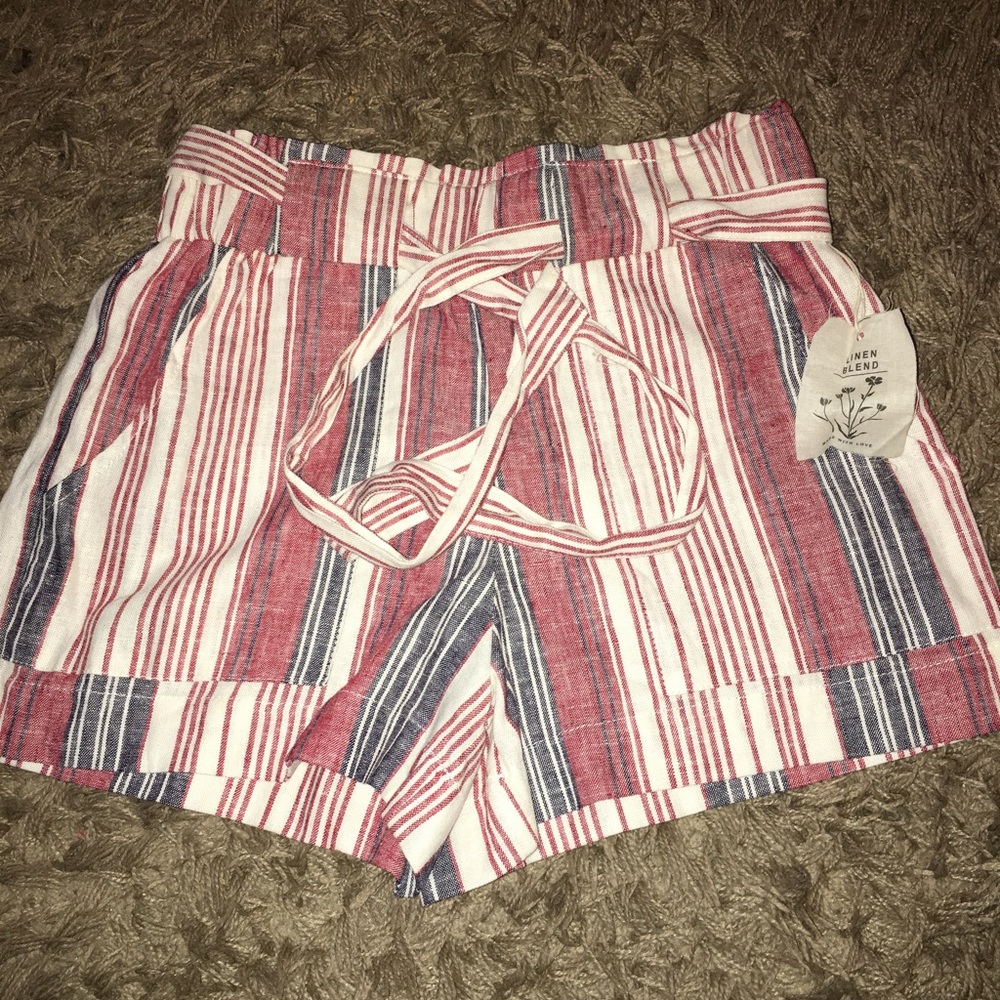 NWT Indigo Rein Dress Shorts